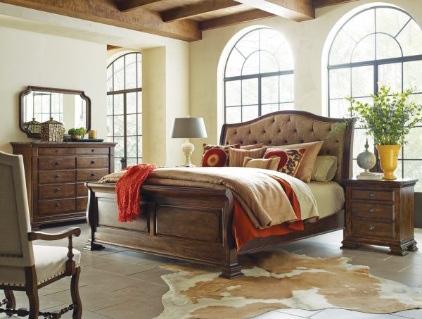 Portolone Bedroom Collection