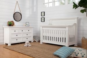 Tillen Nursery Furniture Set for Sale in Farmingdale NY