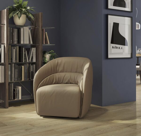 C218 Botao Swivel Chair by Natuzzi