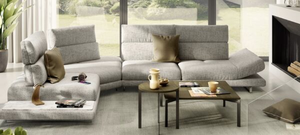 C257 Roma Sectional by Natuzzi
