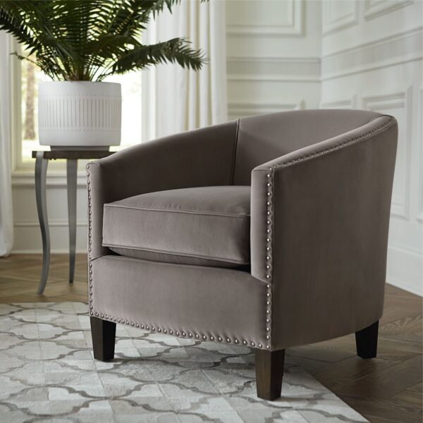 Maxwell Swivel Chair from Bassett